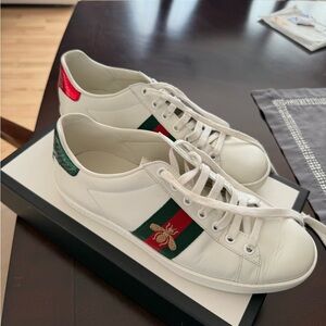 Lightly Worn Gucci Ace Sneaker with Bee